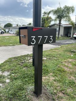 Modern mailbox 