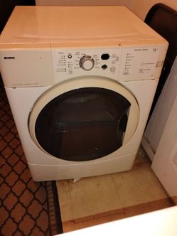 Kenmore HE2 Front Loading Clothes Dryer Works Great