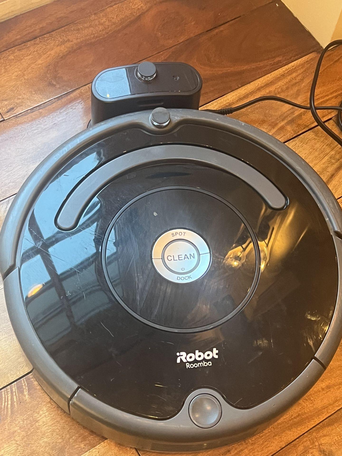 Roomba iRobot Vacuum Cleaner