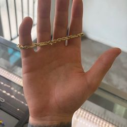 Gold rope bracelet