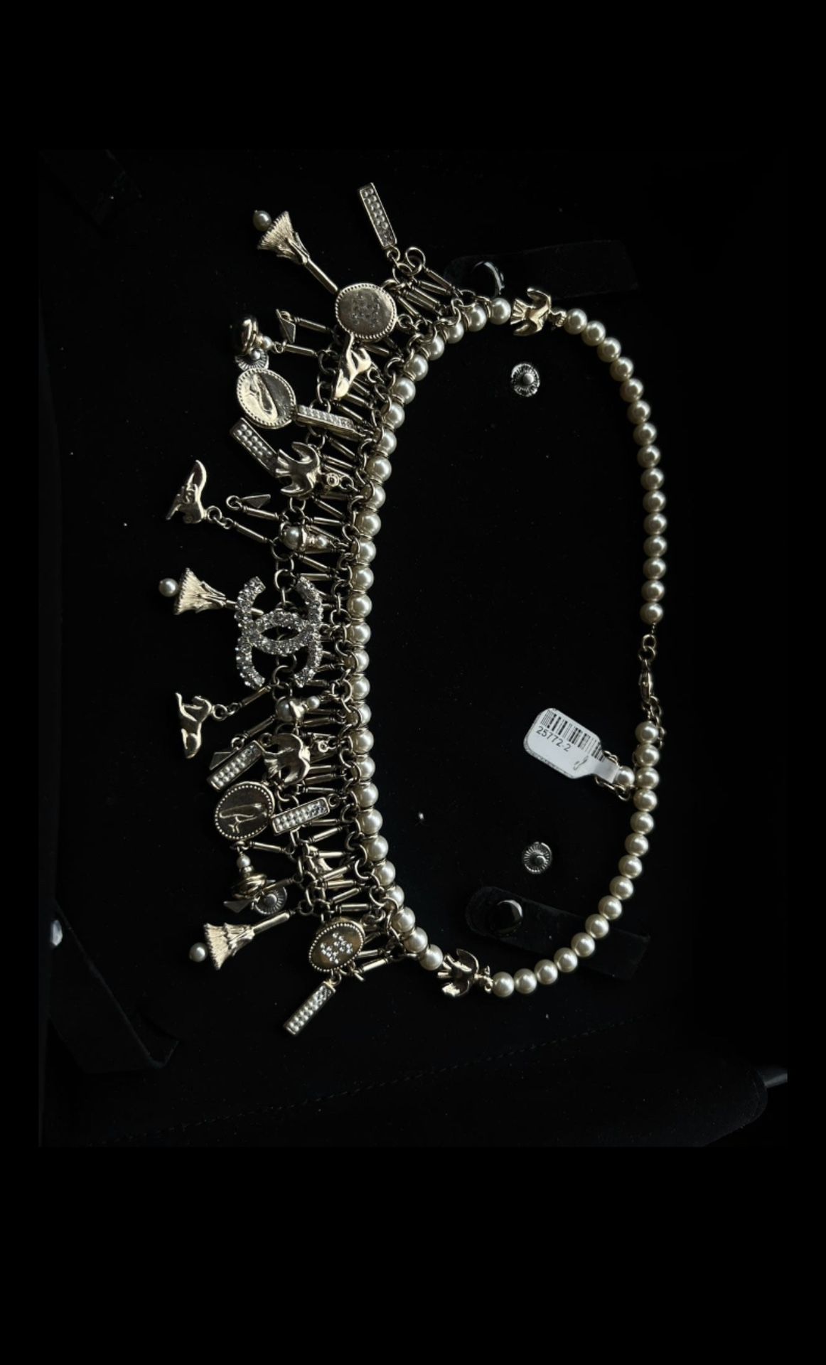 Chanel Necklace for Sale in Phoenix, AZ - OfferUp
