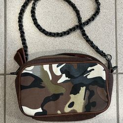  Camouflage pattern purse with long chain strap
