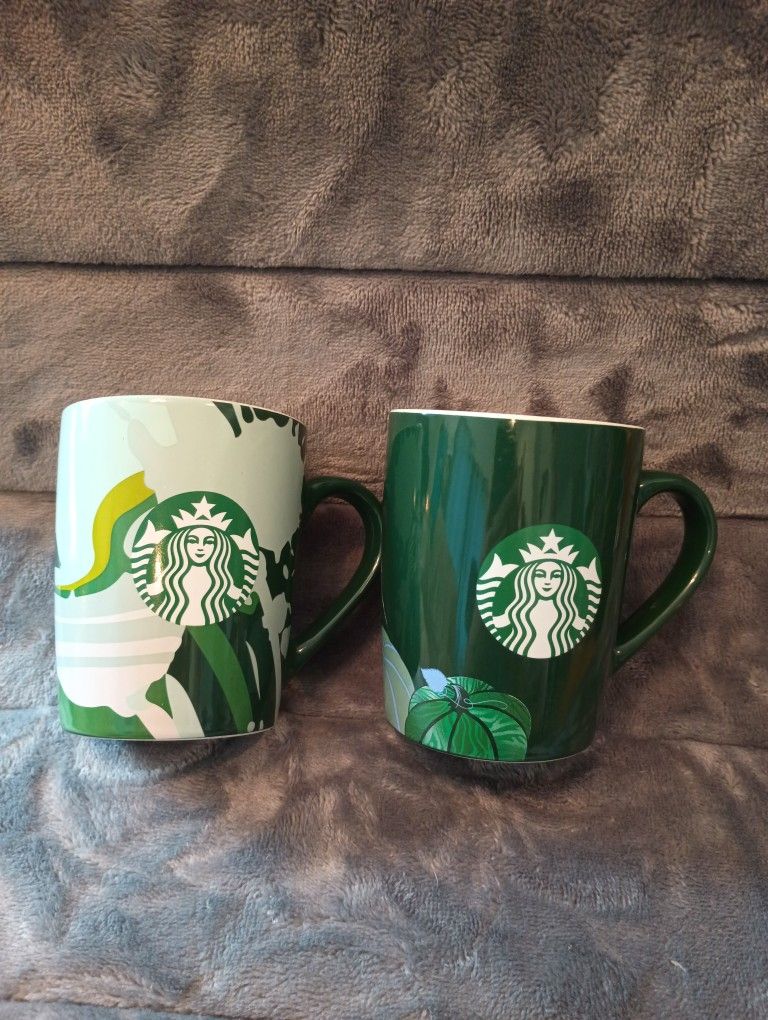 Two Starbucks 2021 Green Ceramic 10 Ounce Coffee Cups/Mugs