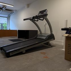 Real Gym Treadmill