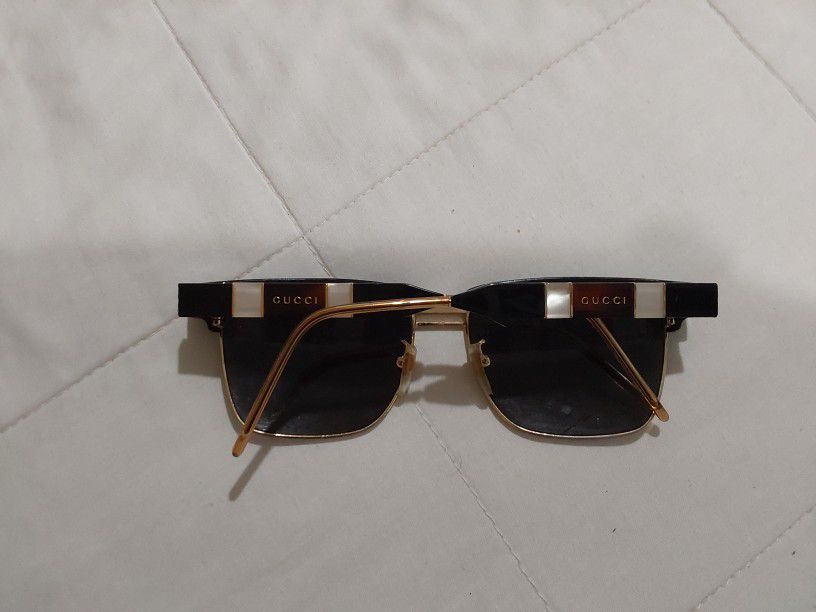 Louis Vuitton Sunglasses for Sale in Anaheim, CA - OfferUp