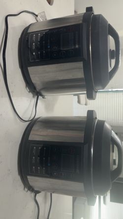 2 pressure cookers