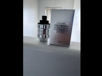 Viktor & Rolf Spicebomb Metallic Musk EDP 90ml