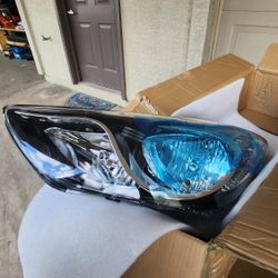 Headlight Assemblies Hyundai Elantra 2011-2013