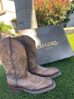 Botas de mujer cuadra