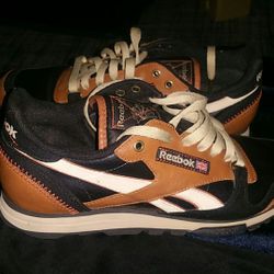 Reebok tennis size 10.5