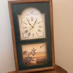 Vtg Wall Clock With Mallards Oak Framed Quartz