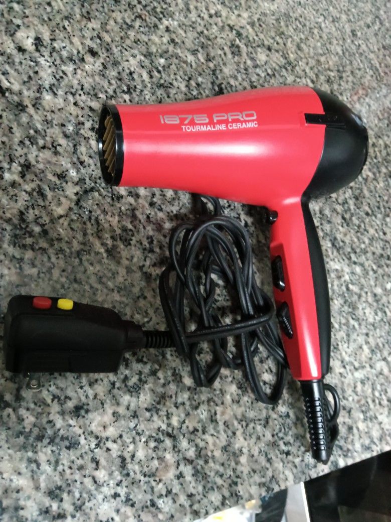 Red & Black Hair Dryer โ Works Great