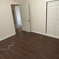 100% Waterproof Vinyl Floor