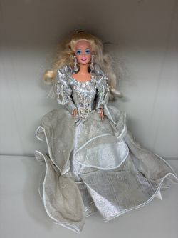 1992 Happy Holidays Special Edition Barbie Doll Mattel