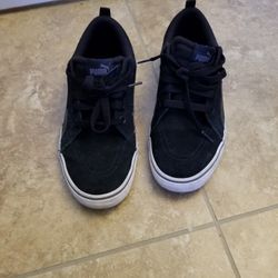 Puma Size 8.5 Mens $10firm