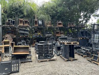 Skid Steer Mini Excavator Buckets And Attachments 