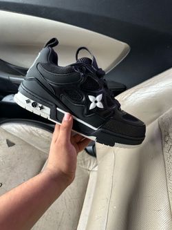 Lv stake black