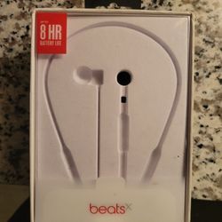 Beats By  Dr.DRE Earphones 