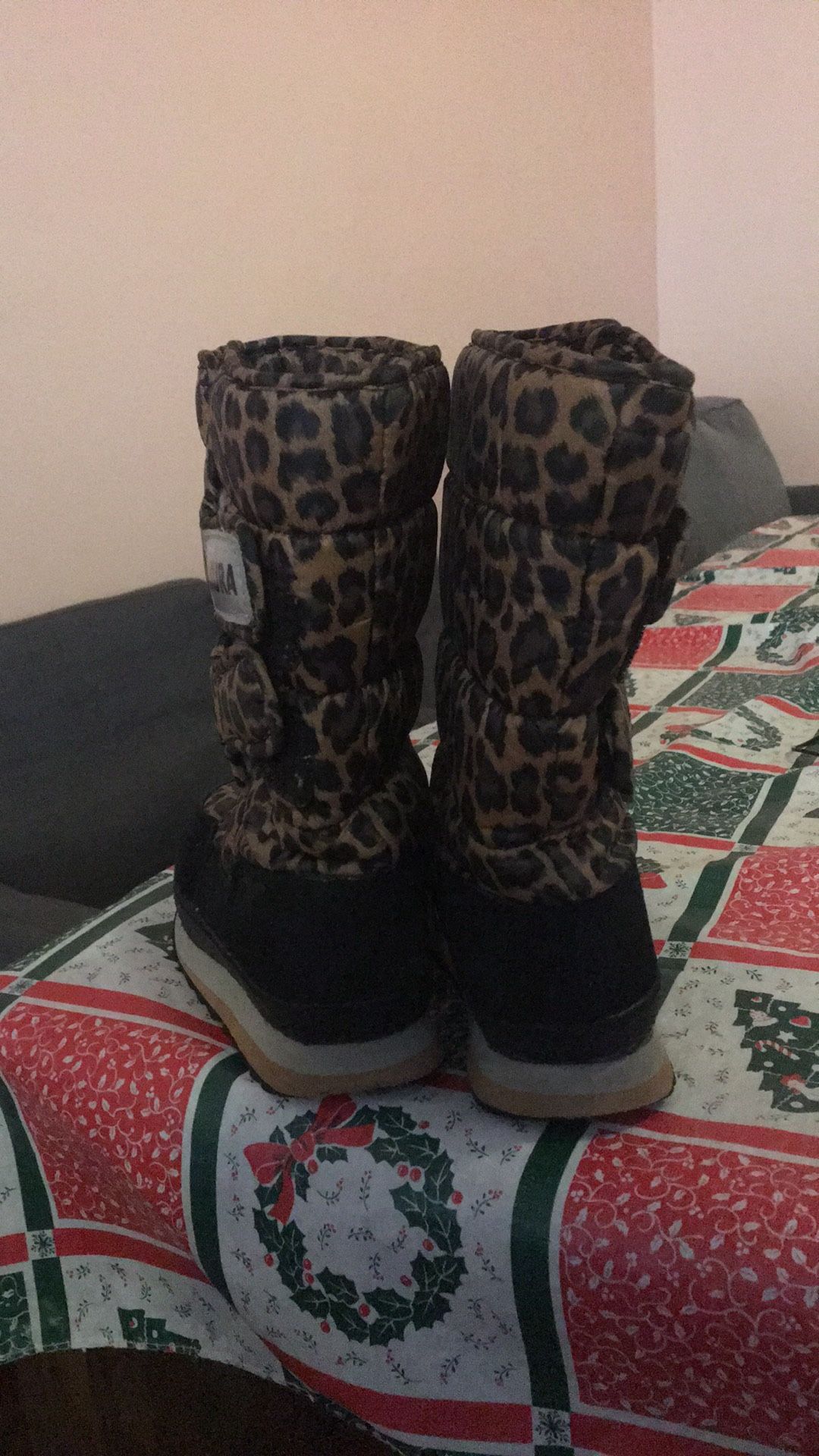 Snow boots for girls