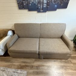Pull Out Couch (es) - (8) - Selling As a Lot - Together 
