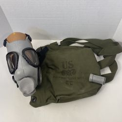 Vintage Korean War Era M9A1 Gas Mask w/ Filter, Canvas Bag & Anti Dim Cloth; Pristine Condition