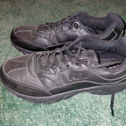 Black Fila Sneakers Size 10.5