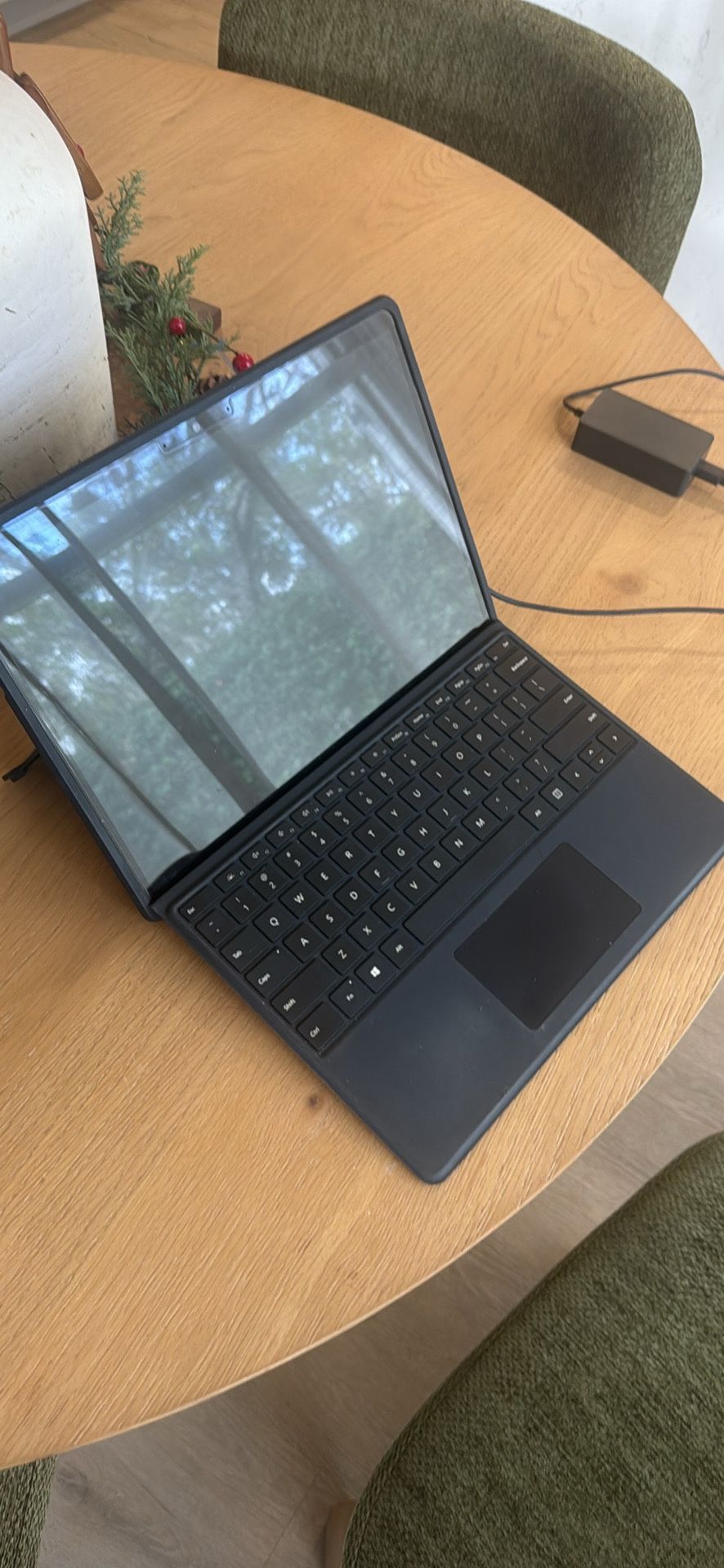 Microsoft Surface Pro 8 Tablet 