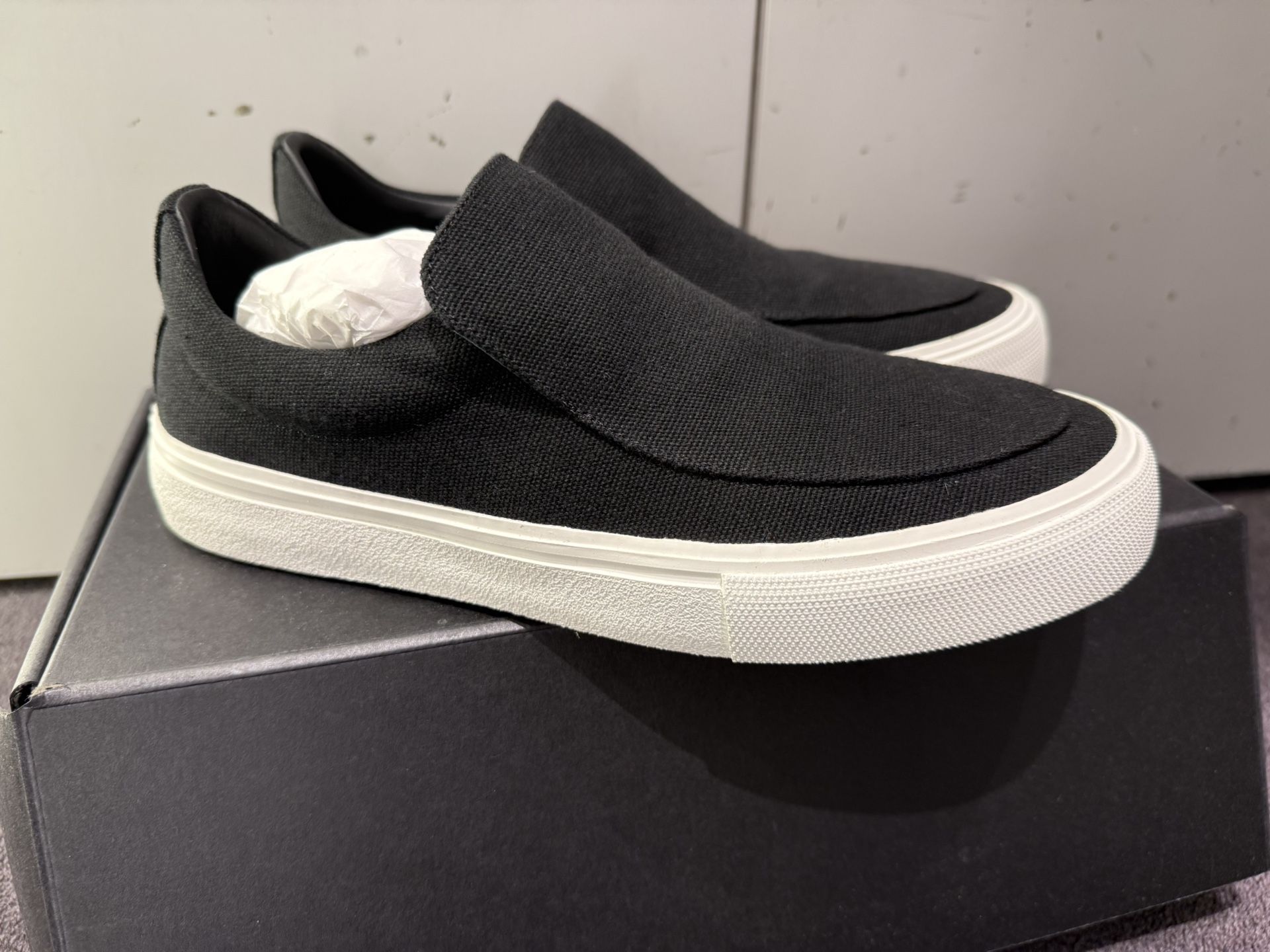 James Perse Sneakers
