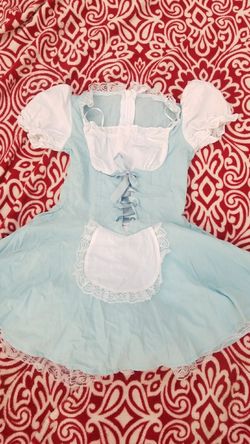 Alice costume