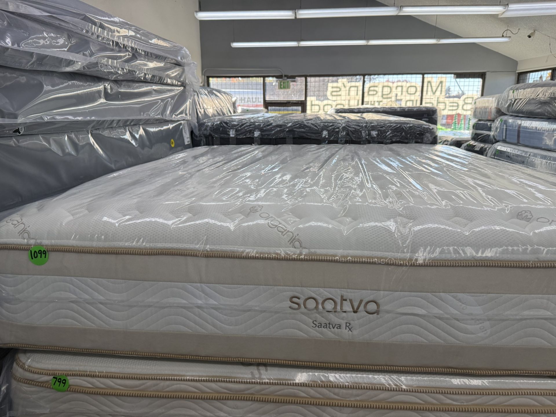 KING SIZE SAATVA RX MATTRESS & BOX SPRINGS BED SET
