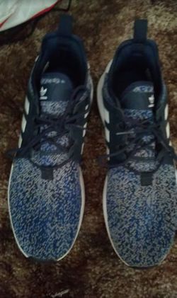 Men's Adidas New 9 1/2