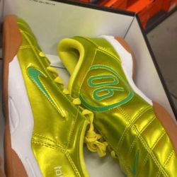 Nike Total 90 Size 11