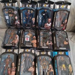 Wrestling Figures (12) New