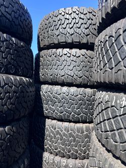 Set of LT315/70R17 bfgoodrich ko2 all terrain tires