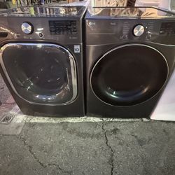 LG washer and dryer set 600$ 3 months warranty  close delivery