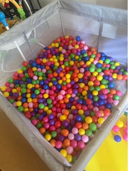 Plastic balls for ball pit