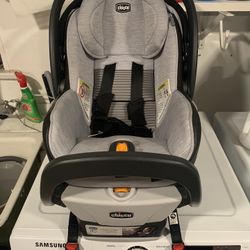 Chico Fit2 Infant and Toddler Car Seat