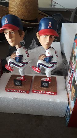 Nolan Ryan bobble head