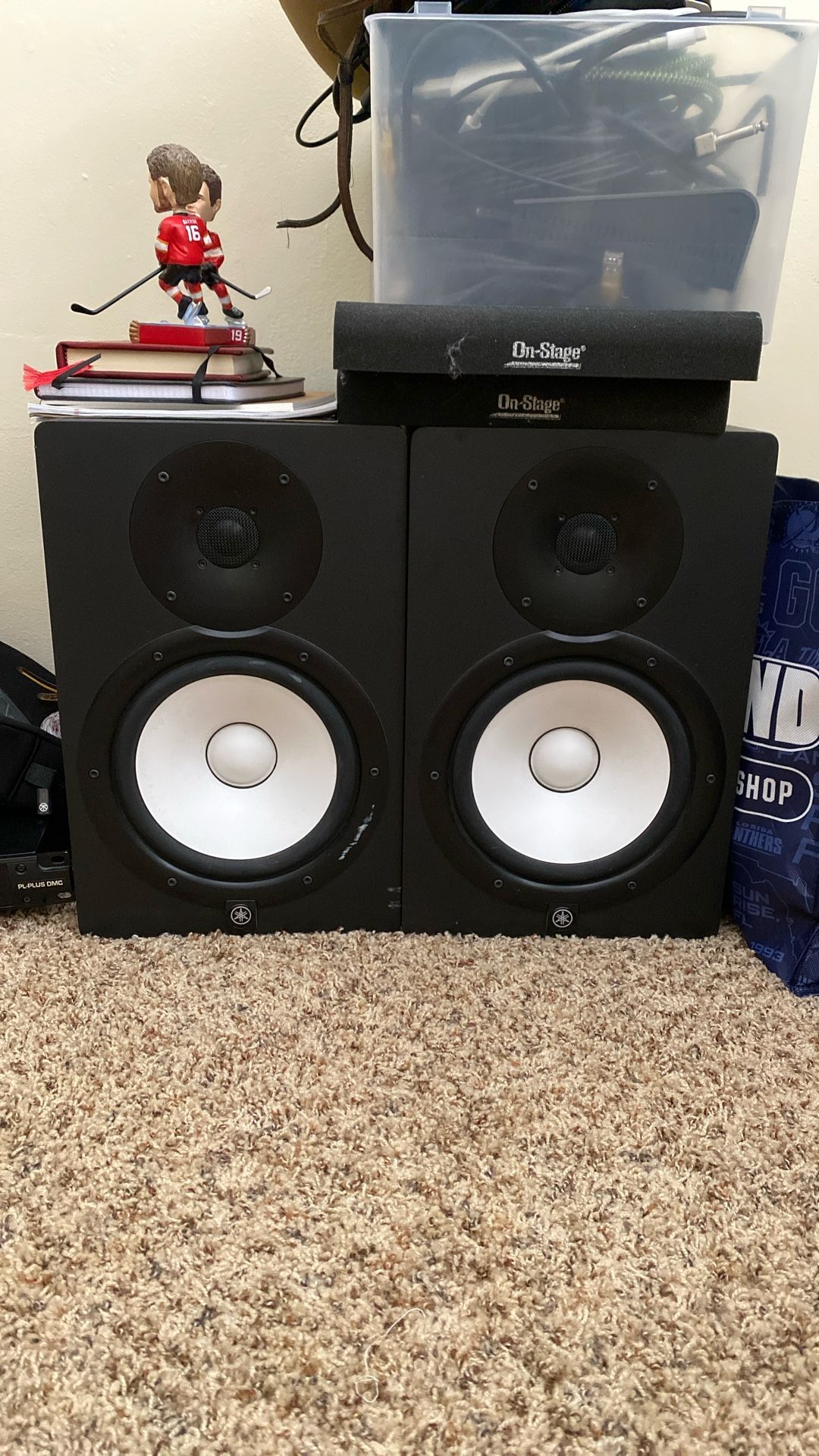 Yamaha HS8 studio monitors(Pair)