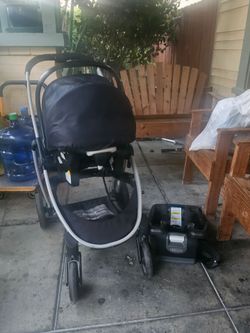 Graco stroller and carseat