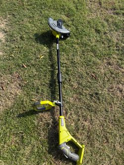 RYOBI
ONE+ 18V 9 in. Cordless Battery Edger (Tool Only)