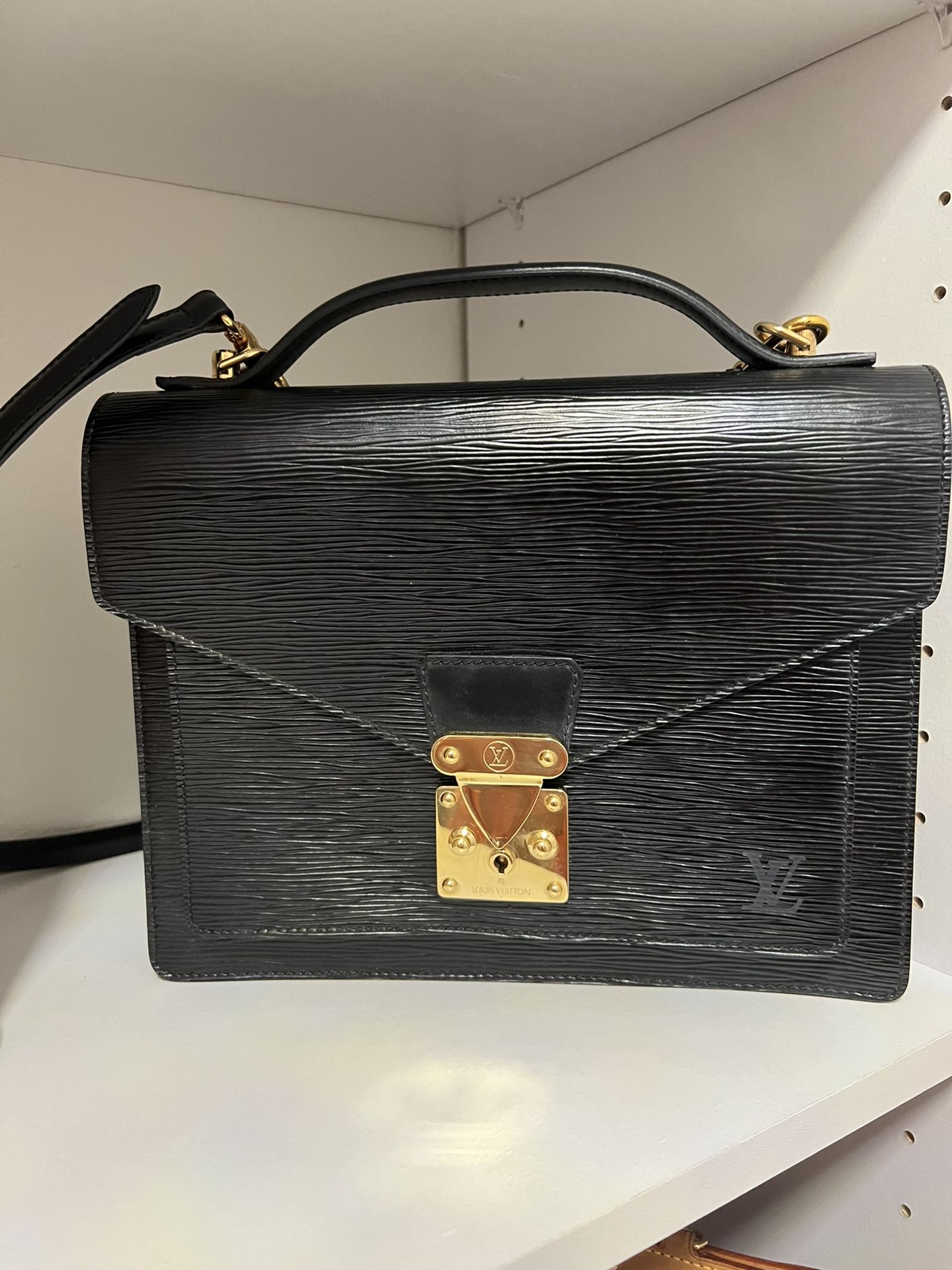Louis Vuitton Bag Authentic 100%