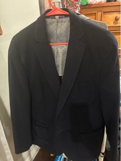 Men’s navy blue blazer
