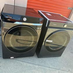 SAMSUNG USED BESPOKE 5.3 CU FT FRONT LOAD WASHER NEW GAS DRYER 