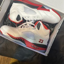 Jordan 5 Fire Red Size 11