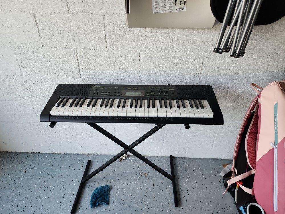 Casio CTK 2080 66 Key piano