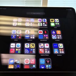 iPad Pro 6th Gen 12.9
