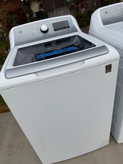 Washer and dryer set $500 only used for six months
