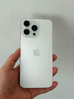 iPhone 15 Pro Max 512GB Unlocked