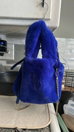 Super Cute. Cross Body Little Purse